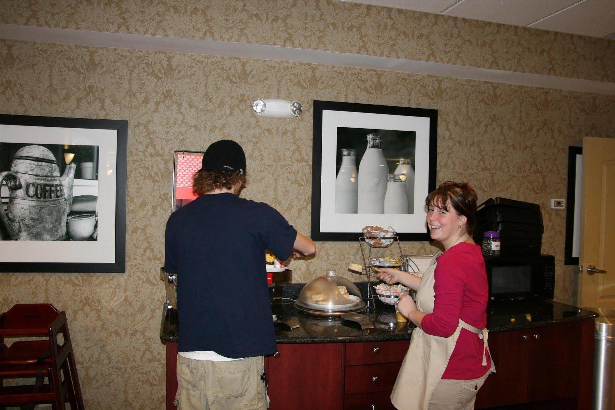 Hampton Inn Morehead Restaurant billede